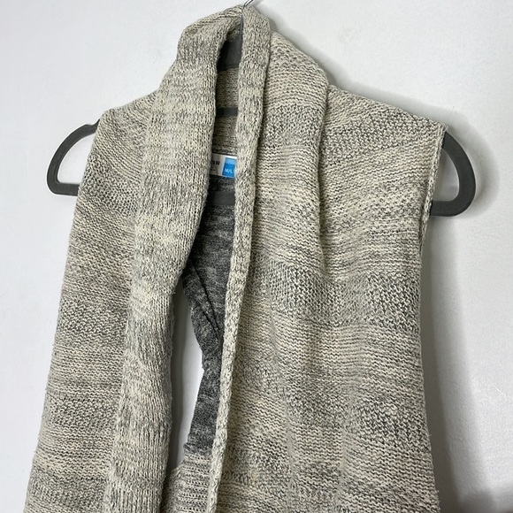 Anthropologie Sparrow heather gray sleeveless twist back cardigan - Picture 2 of 7